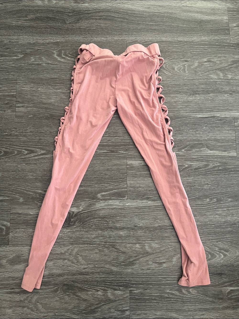 Women’s Side-Ruffle Leggings